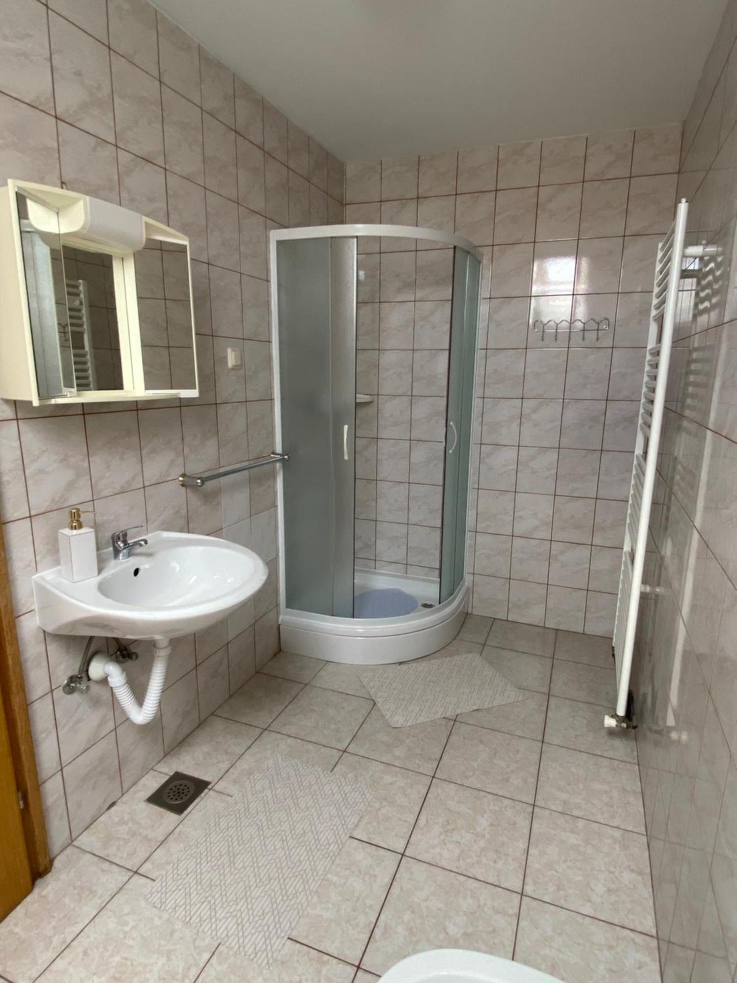 Guesthouse Magdalena Rakovica Ngoại thất bức ảnh